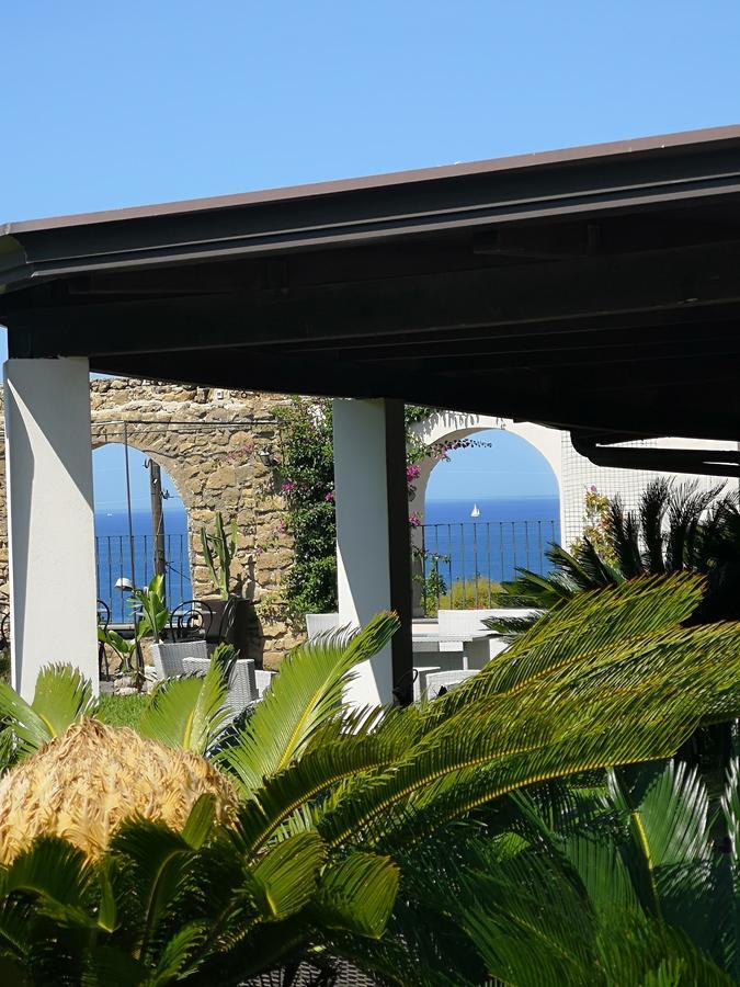 B&B Villa Rosalia プロチーダ エクステリア 写真