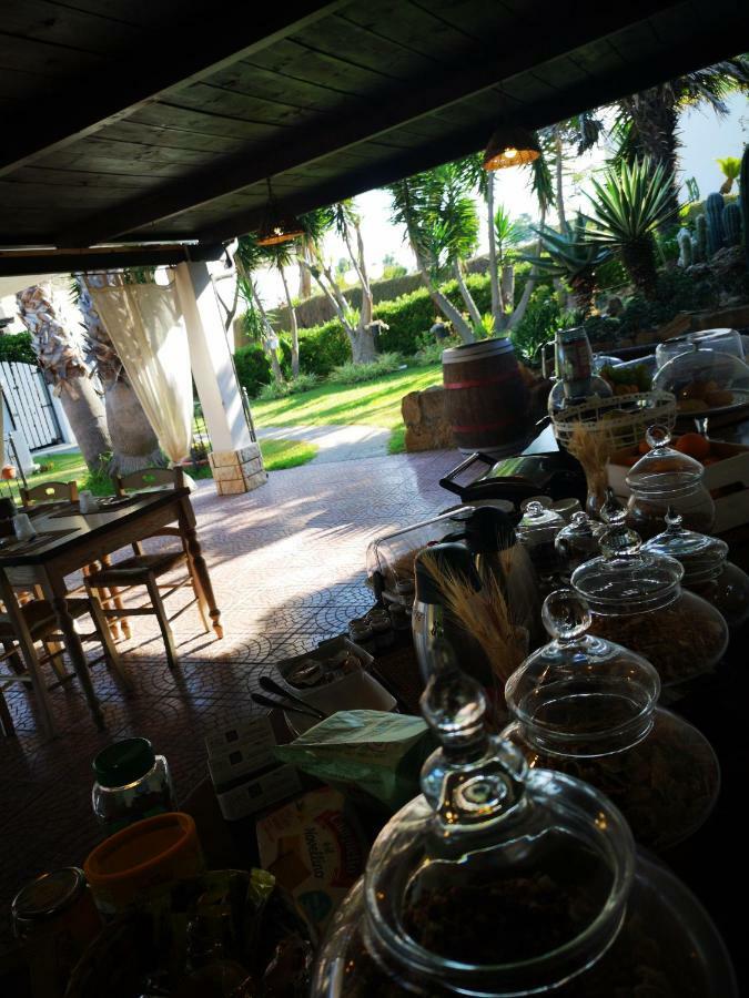 B&B Villa Rosalia プロチーダ エクステリア 写真